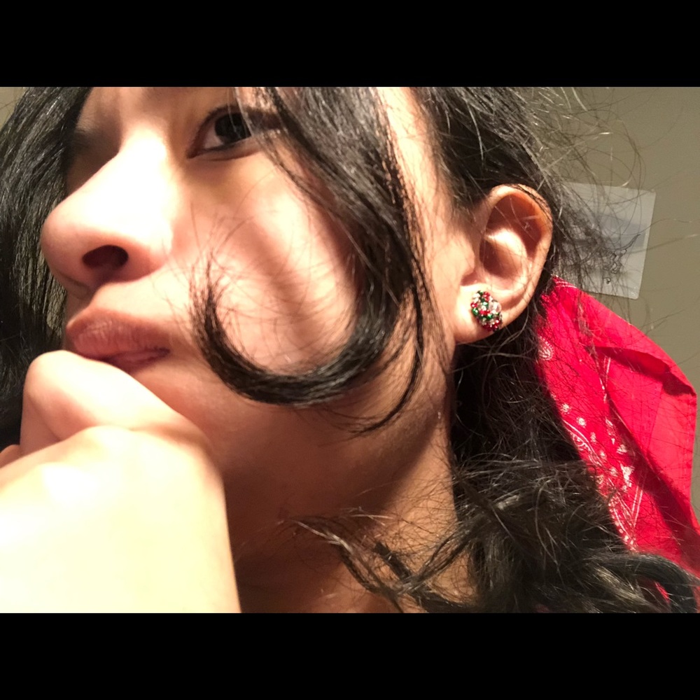 Meet your Posher, Jhoana